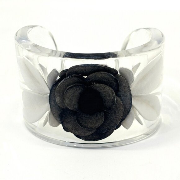 CHANEL Black Bracelet - Picture 1 of 6